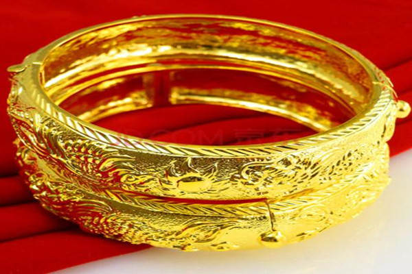 镀金手镯值多少钱,镀金镯子一般多少钱