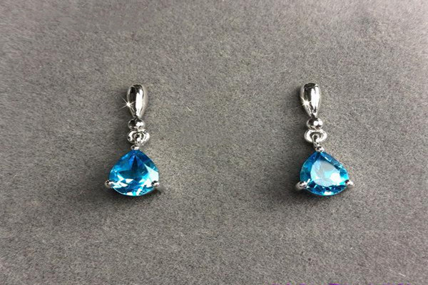 托帕石耳钉,托帕石耳坠镶嵌图片 托帕石耳钉,托帕石耳坠镶嵌图片