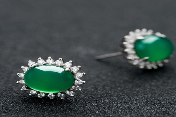 玉髓耳环一般多少钱,红玉髓耳坠