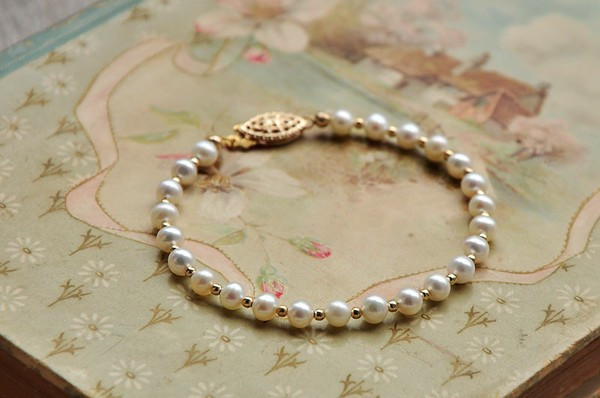 珍珠手链怎么做,珍珠项链手工制作过程