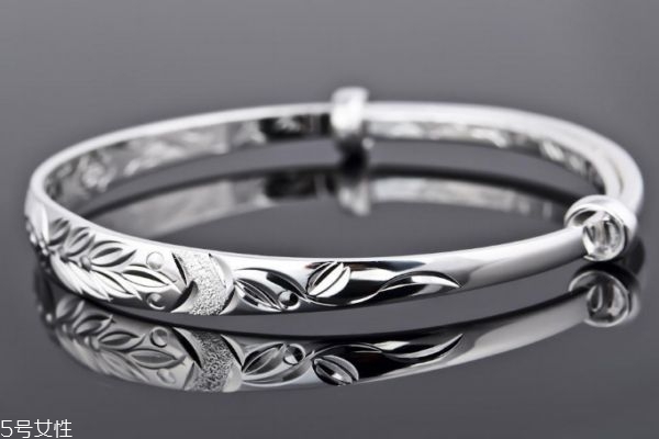 钻石有什么价值和作用,钻石的用处 钻石有什么价值和作用,钻石的用处