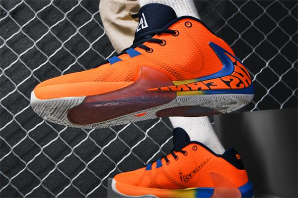 字母哥2代和kd13对比,kd13和字母哥二哪个好