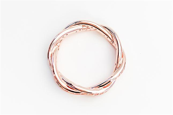 潘多拉命运之轮戒指掉色吗,潘多拉命运之轮戒指真假鉴别图 潘多拉命运之轮戒指掉色吗,潘多拉命运之轮戒指真假鉴别图