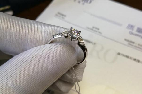 通灵珠宝钻戒怎么样,通灵的钻戒好吗