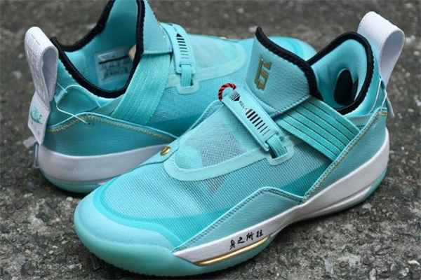 kd13和aj33se怎么选,kd13和aj34对比测评