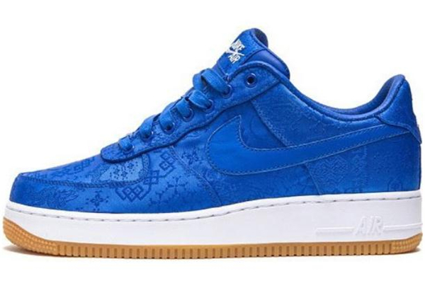 aj1联名clot白丝绸的发售渠道,CLOT联名丝绸外套