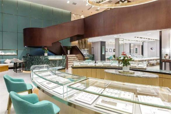 金伯利和周大福哪个好,周大福和金伯利谁家的钻石好