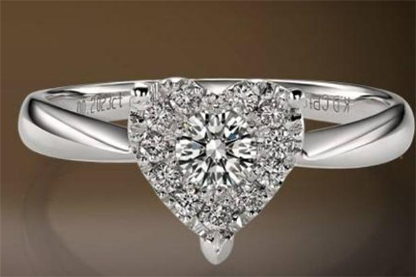 通灵珠宝和金伯利钻石哪个好,通灵和金伯利哪个钻戒好