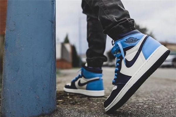 aj1黑曜石北卡蓝怎么样,aj1北卡蓝黑曜石材质