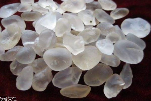 有白宝石吗,白色的宝石