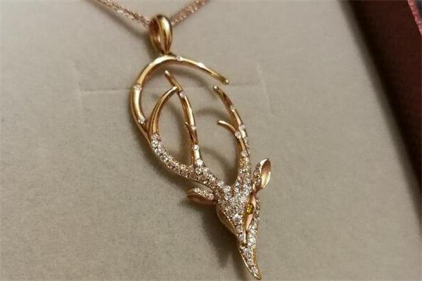 潮宏基是一线品牌吗,潮宏基是几线品牌