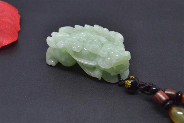 翡翠貔貅需要开光吗,佩戴开光的玉貔貅要注意什么