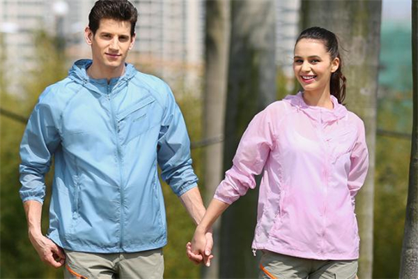 阴天也要防晒吗,防晒衣真的可以防晒吗