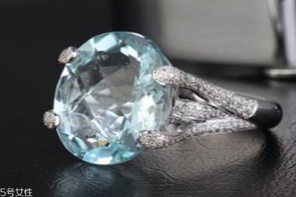 海蓝宝如何保养,海蓝宝的保养和注意事项