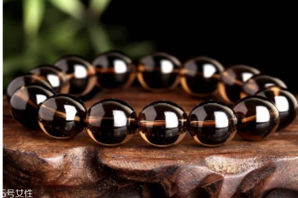 茶水晶的功效,茶水晶的寓意及功效