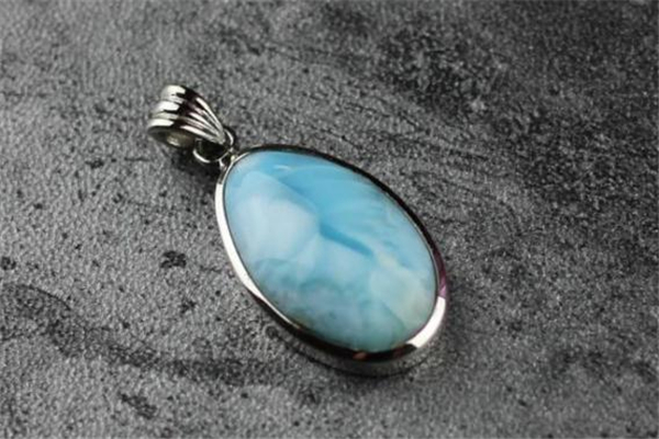 拉利玛的功效和作用,拉利玛宝石的功效