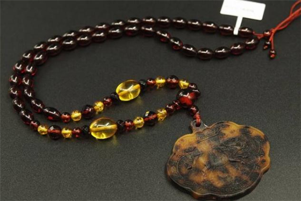 玳瑁的颜色,玳瑁的颜色种类有哪些 玳瑁的颜色,玳瑁的颜色种类有哪些