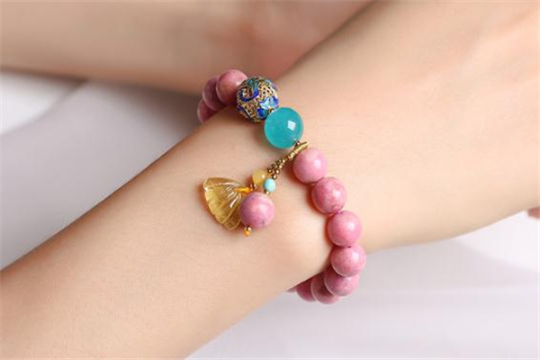 蔷薇辉石不能乱戴,蔷薇辉石戴久了会怎样