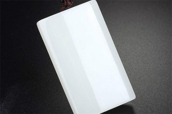 白玉是什么样子的图片,白玉是什么样子的