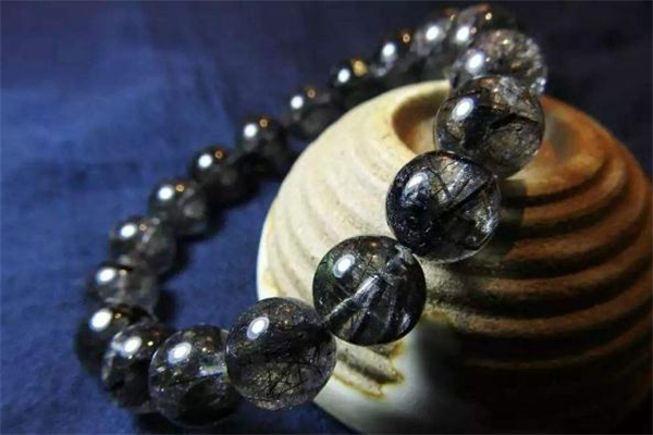 黑发晶佩戴禁忌,黑发晶佩戴禁忌!!必知!!! 黑发晶佩戴禁忌,黑发晶佩戴禁忌!!必知!!!