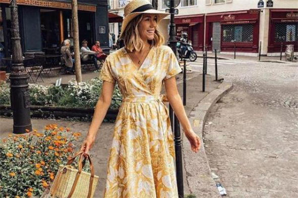 桔梗裙是什么意思,桔梗裙是什么意思裙子 桔梗裙是什么意思,桔梗裙是什么意思裙子