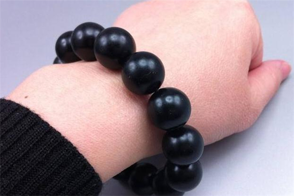 药珀香味很淡了怎么办,药珀香味持续多久