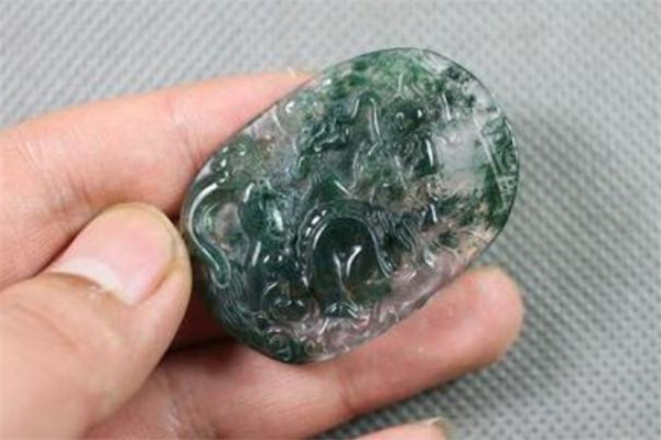 水草玉石价值多少钱,水草玛瑙的价格