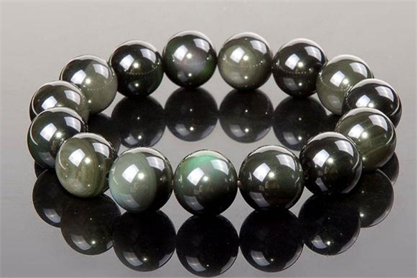 彩虹眼黑曜石是天然的吗,黑曜石为什么有彩虹眼 彩虹眼黑曜石是天然的吗,黑曜石为什么有彩虹眼