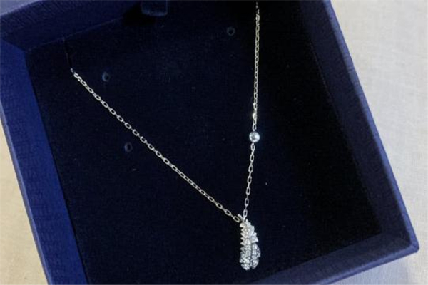 施华洛世奇羽毛手链,施华洛世奇羽毛项链 价格