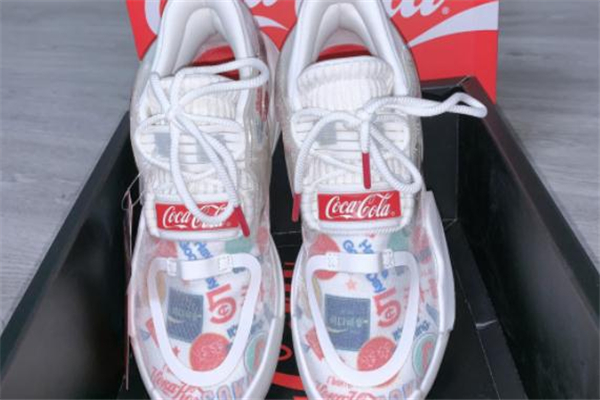 安踏霸道可口可乐联名款鞋,安踏霸道系列