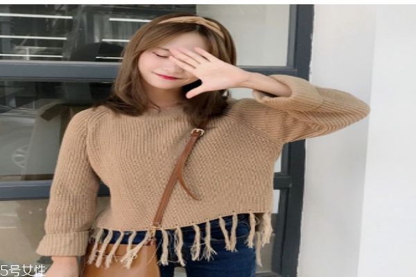 黄皮肤适合穿什么颜色的毛衣,皮肤黄穿什么颜色毛衣 黄皮肤适合穿什么颜色的毛衣,皮肤黄穿什么颜色毛衣