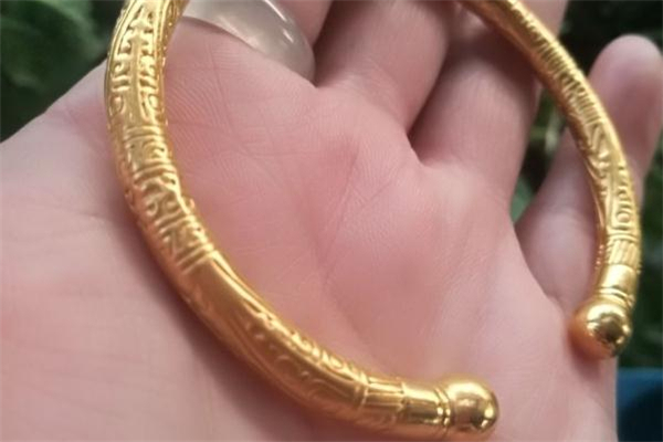 古法黄金手镯保值吗,古法黄金手镯保值吗和普通黄金有什么区别