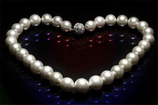 珍珠项链变黄怎么清洗保养,珍珠项链发黄怎么清洗 珍珠项链变黄怎么清洗保养,珍珠项链发黄怎么清洗