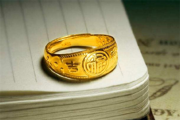 黄金戒指变黑了怎么洗才亮,金戒指变黑了怎么清洗 黄金戒指变黑了怎么洗才亮,金戒指变黑了怎么清洗