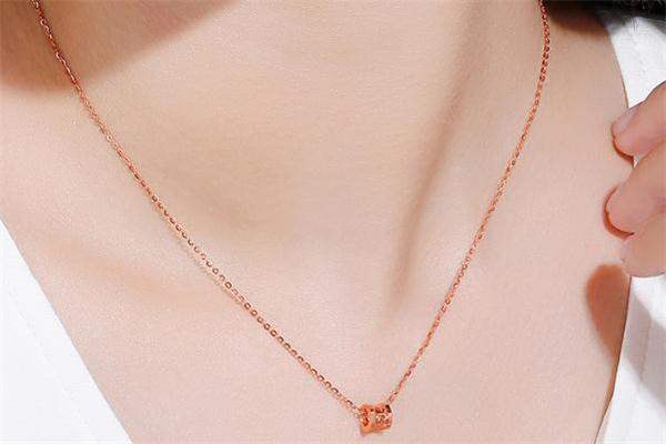 六福小蛮腰项链寓意及意义,周六福小蛮腰项链图片及价格