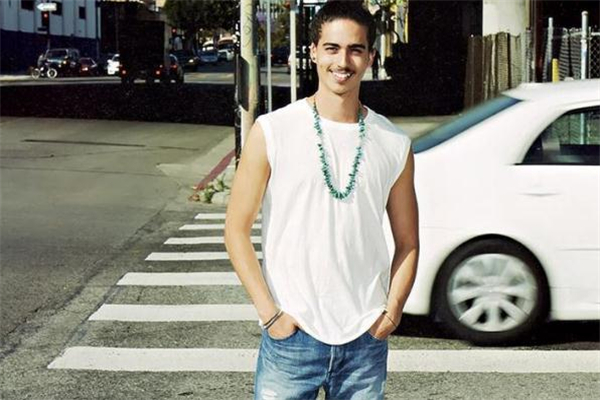 uni衣服,unchained衣服