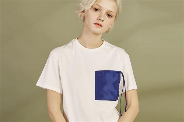 白色衣服霉点用什么可以洗掉,白色的衣服有霉点点怎么洗