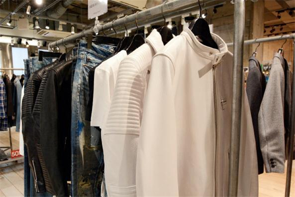 vanquish官网,vanquish牌子