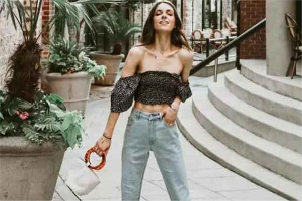 一字领适合圆脸吗,一字领适合什么脸型