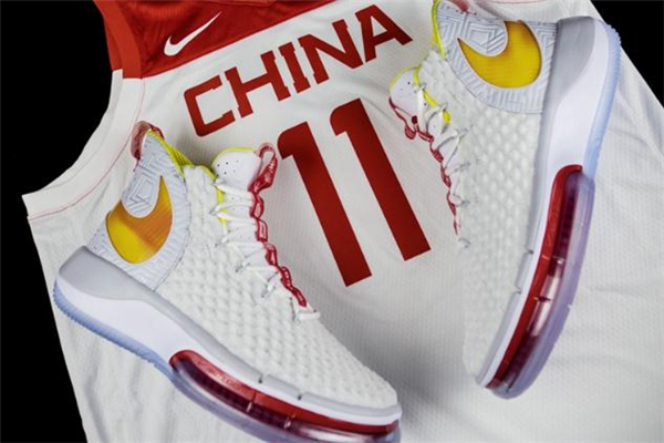 耐克alphadunk实战测评,nike alphadunk 耐克alphadunk实战测评,nike alphadunk