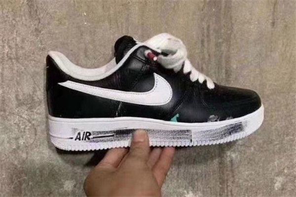 AF1 权志龙联名,nike af1权志龙