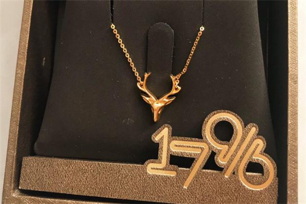 周大福17916鹿角项链,周大福手链长度65,70是什么