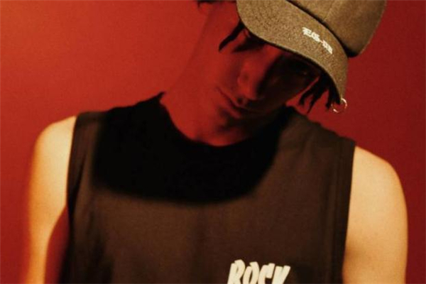 eight guys是什么牌子,mister eight是什么档次 eight guys是什么牌子,mister eight是什么档次