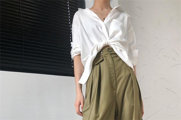 白色真丝衬衫发黄怎么去除,白色真丝衬衫