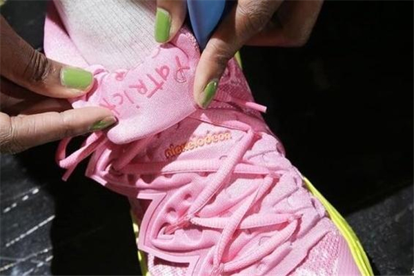 欧文五派大星怎么配衣服,欧文五派大星