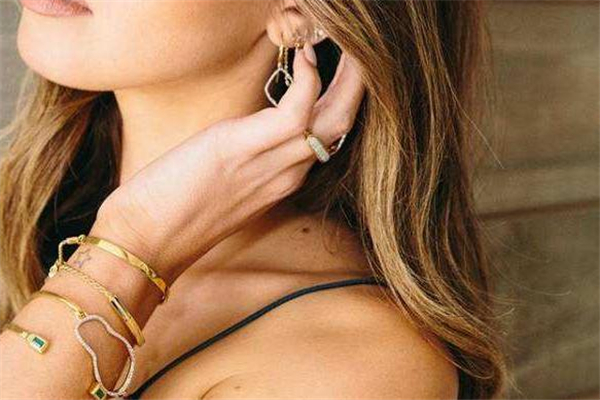 中国有monica的专柜吗,monica vinader中国专柜