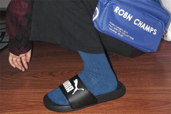 彪马拖鞋要买大一码吗,彪马鞋子是不是偏大一码