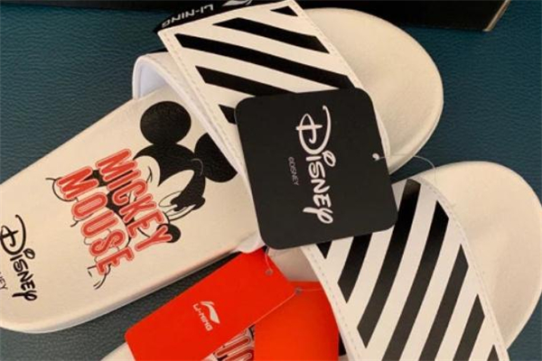 李宁迪士尼联名拖鞋,李宁帆布鞋迪士尼 李宁迪士尼联名拖鞋,李宁帆布鞋迪士尼