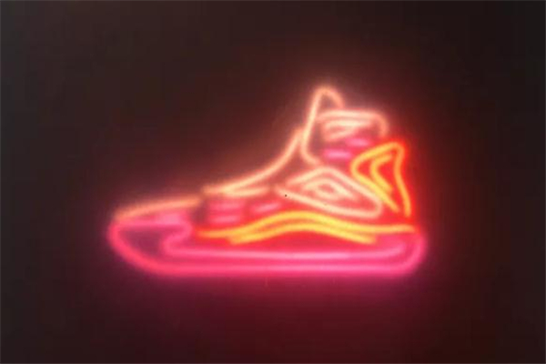 安踏kt5谍照,安踏kt5图片