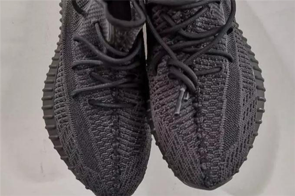 yeezy黑天使细节图,yeezy 黑天使